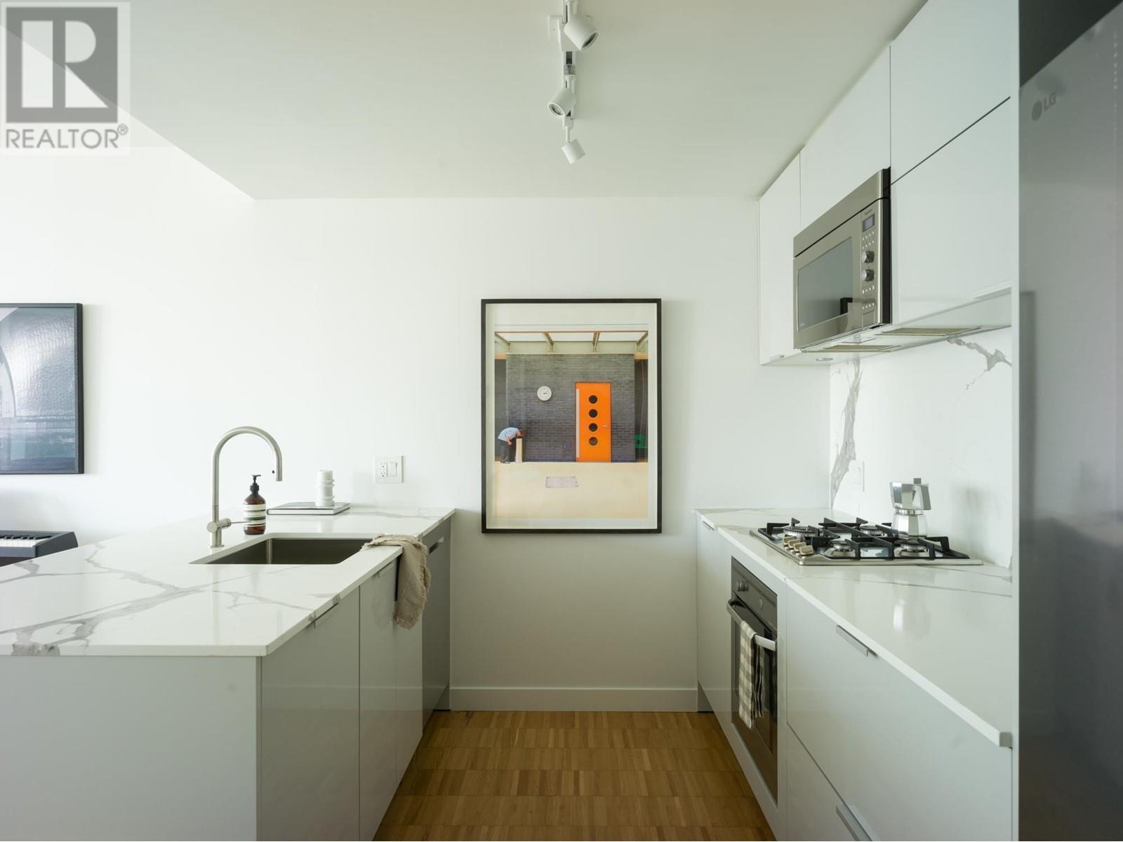 2105 128 W Cordova Street, Vancouver, British Columbia  V6B 0E6 - Photo 1 - R2964812