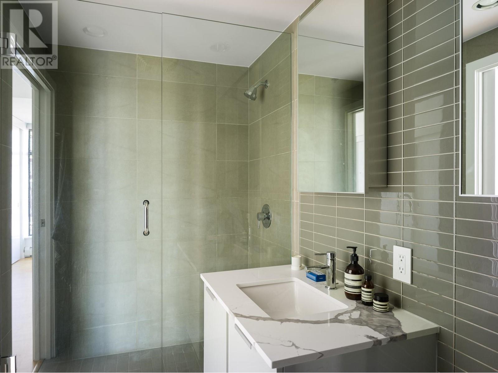 2105 128 W Cordova Street, Vancouver, British Columbia  V6B 0E6 - Photo 23 - R2964812