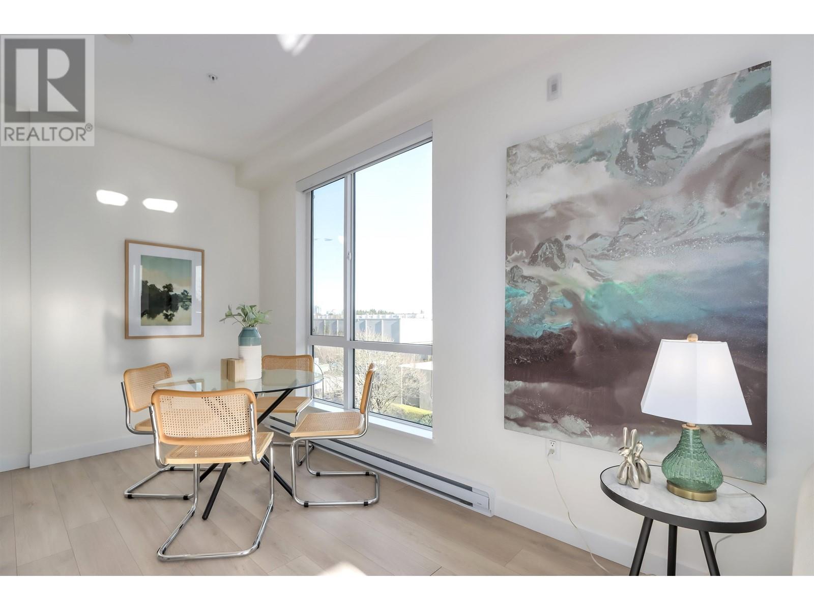 Listing Picture 20 of 37 : 511 7169 14TH AVENUE, Burnaby / 本拿比 - 魯藝地產 Yvonne Lu Group - MLS Medallion Club Member