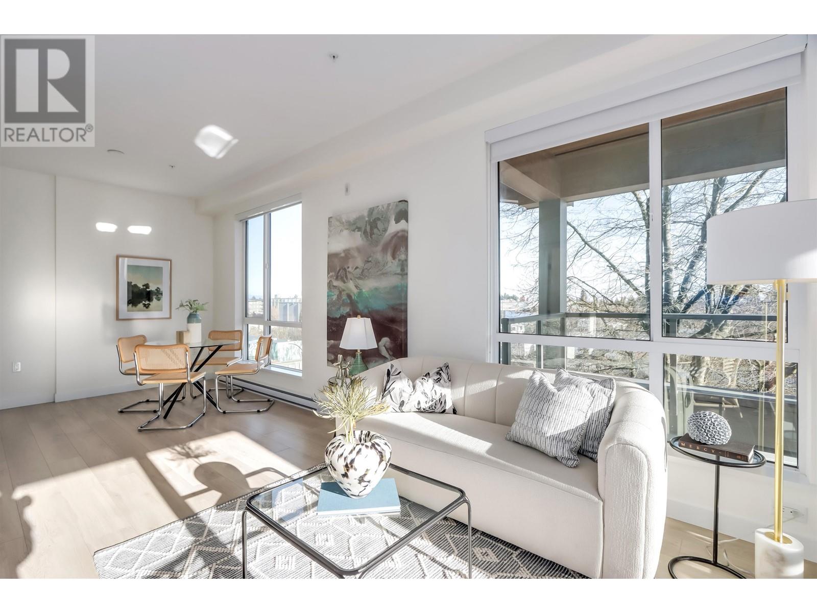 Listing Picture 19 of 37 : 511 7169 14TH AVENUE, Burnaby / 本拿比 - 魯藝地產 Yvonne Lu Group - MLS Medallion Club Member
