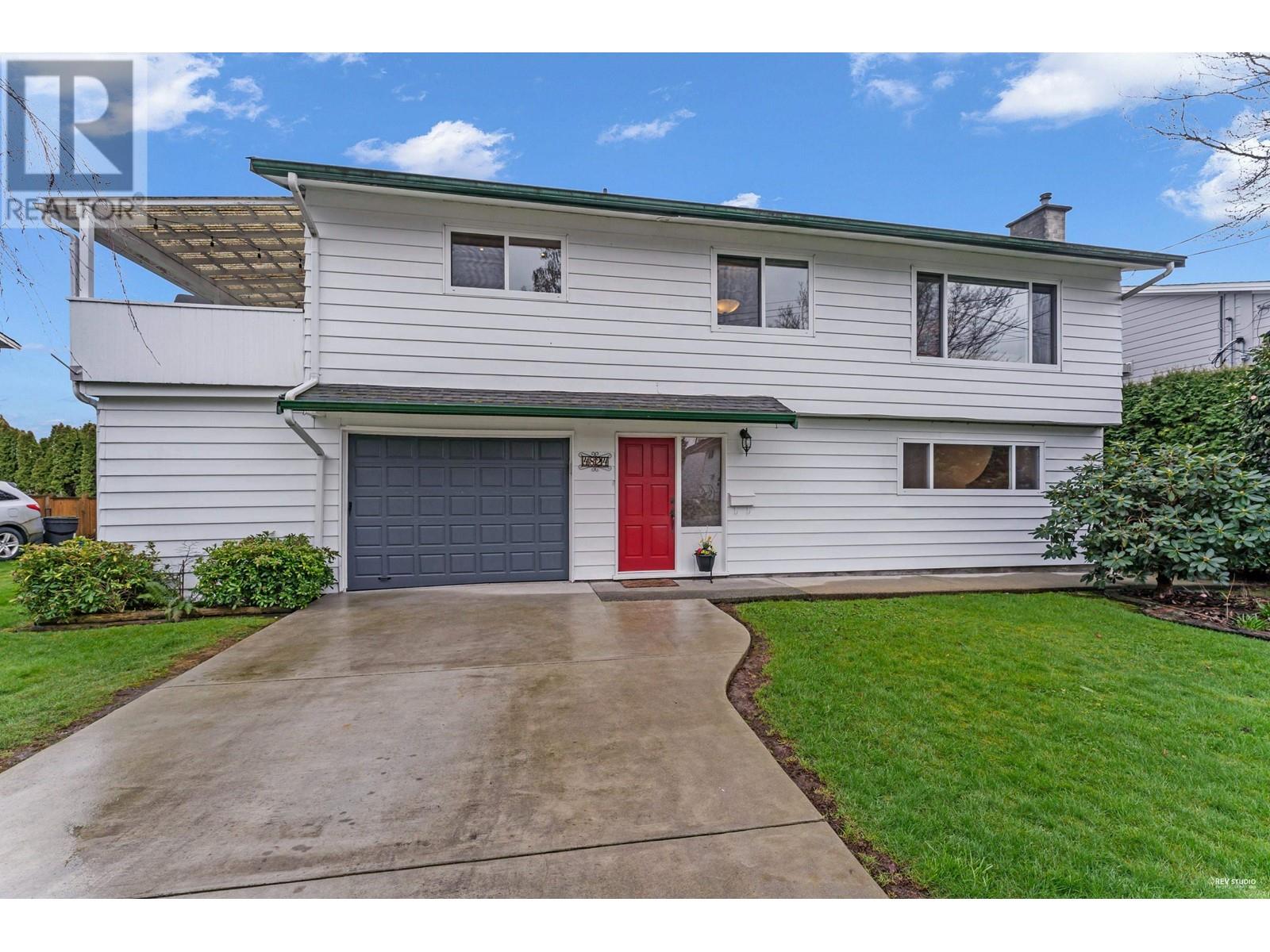 Property at 4824 42B AVENUE image 1
