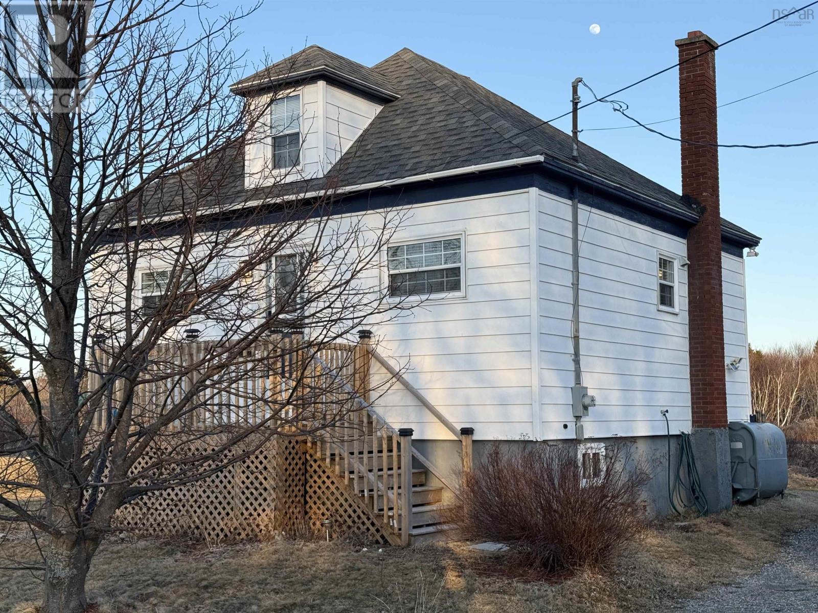 414 Cockburn Street, New Waterford, Nova Scotia  B1H 4J7 - Photo 2 - 202504822