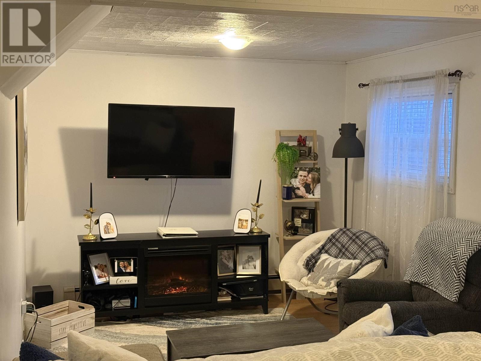 414 Cockburn Street, New Waterford, Nova Scotia  B1H 4J7 - Photo 4 - 202504822