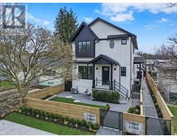 2564 E 15TH AVENUE, Vancouver, British Columbia