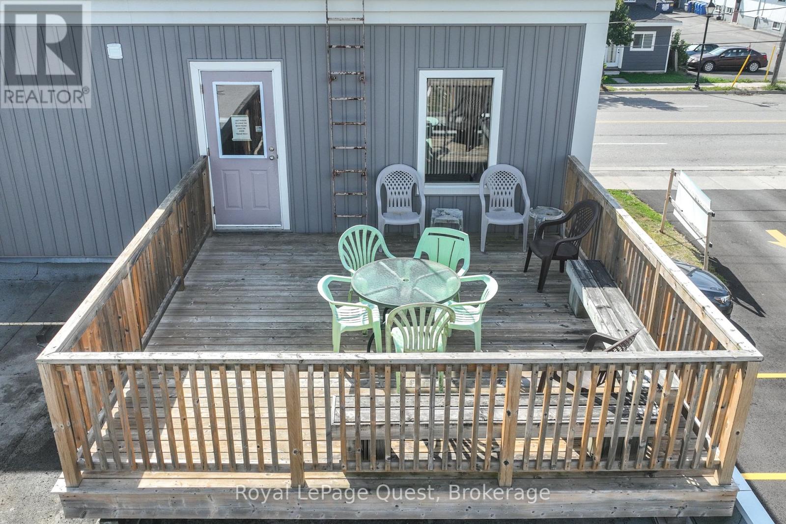 94 Colborne Street W, Orillia, Ontario  L3V 2Y9 - Photo 3 - S12017771