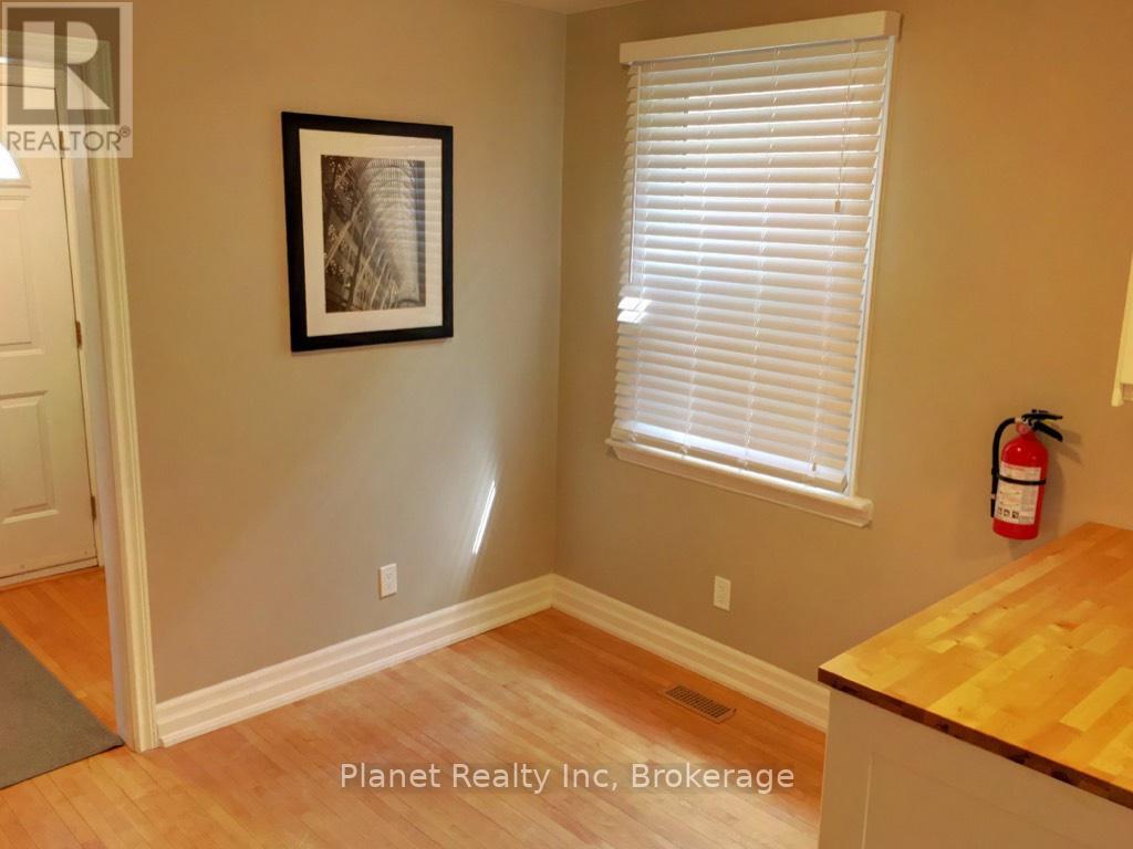 A - 70 Yorkshire Street N, Guelph, Ontario  N1H 5B2 - Photo 5 - X12017803