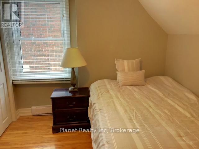 A - 70 Yorkshire Street N, Guelph, Ontario  N1H 5B2 - Photo 9 - X12017803