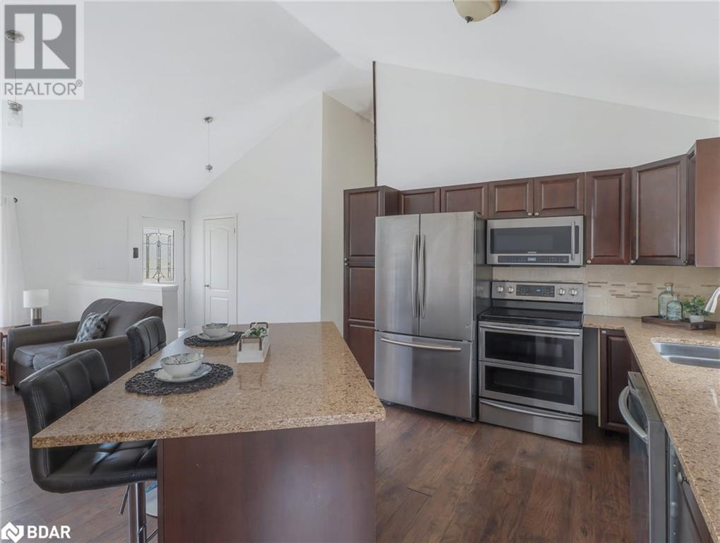 37 St Laurent Boulevard, Tiny, Ontario  L9M 0J2 - Photo 10 - 40706293