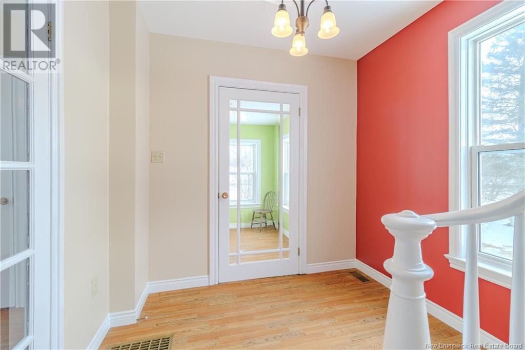 1307 Kingsley Road, Fredericton, New Brunswick  E3A 6E2 - Photo 5 - NB112853