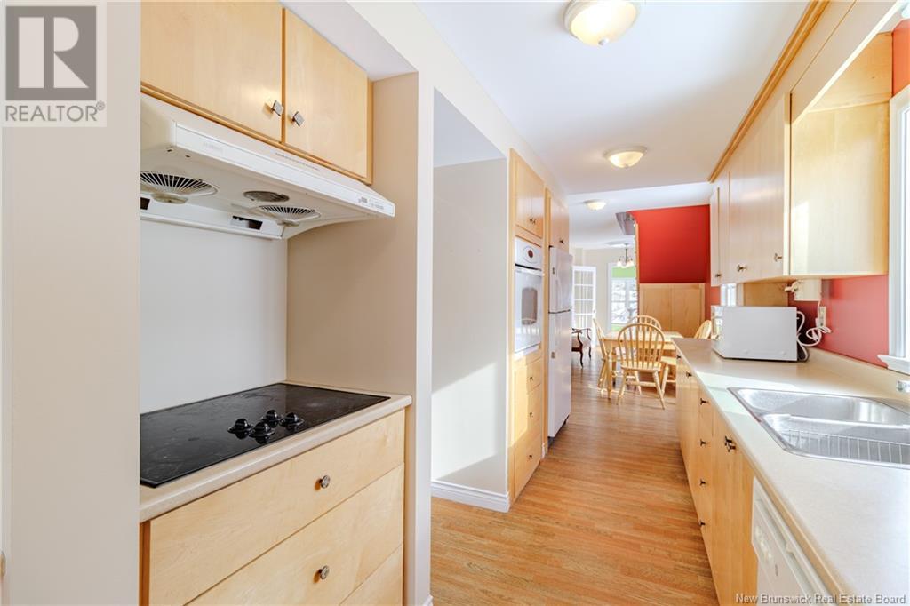 1307 Kingsley Road, Fredericton, New Brunswick  E3A 6E2 - Photo 7 - NB112853