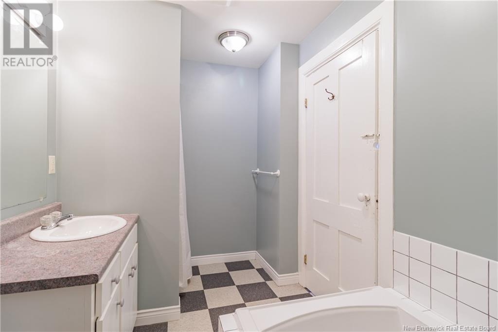 1307 Kingsley Road, Fredericton, New Brunswick  E3A 6E2 - Photo 33 - NB112853