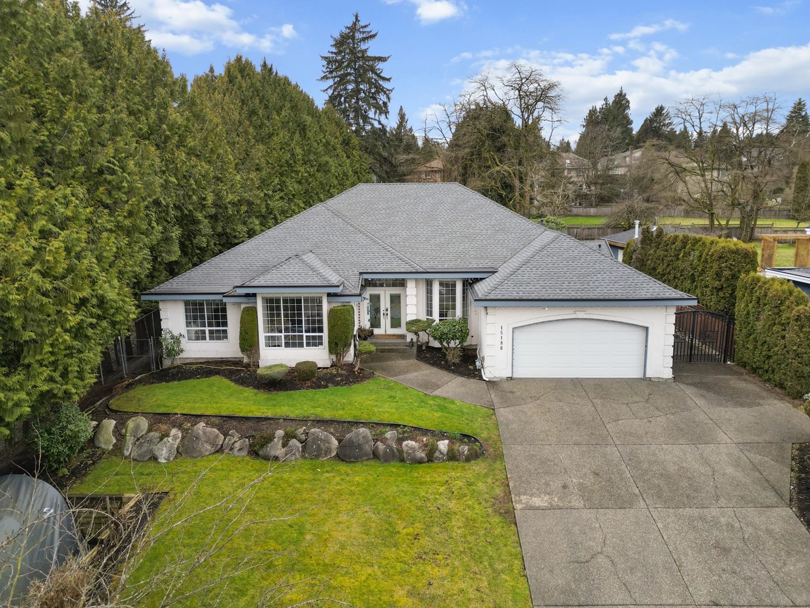 15186 73b Avenue, Surrey, British Columbia  V3S 8B7 - Photo 1 - R2972393