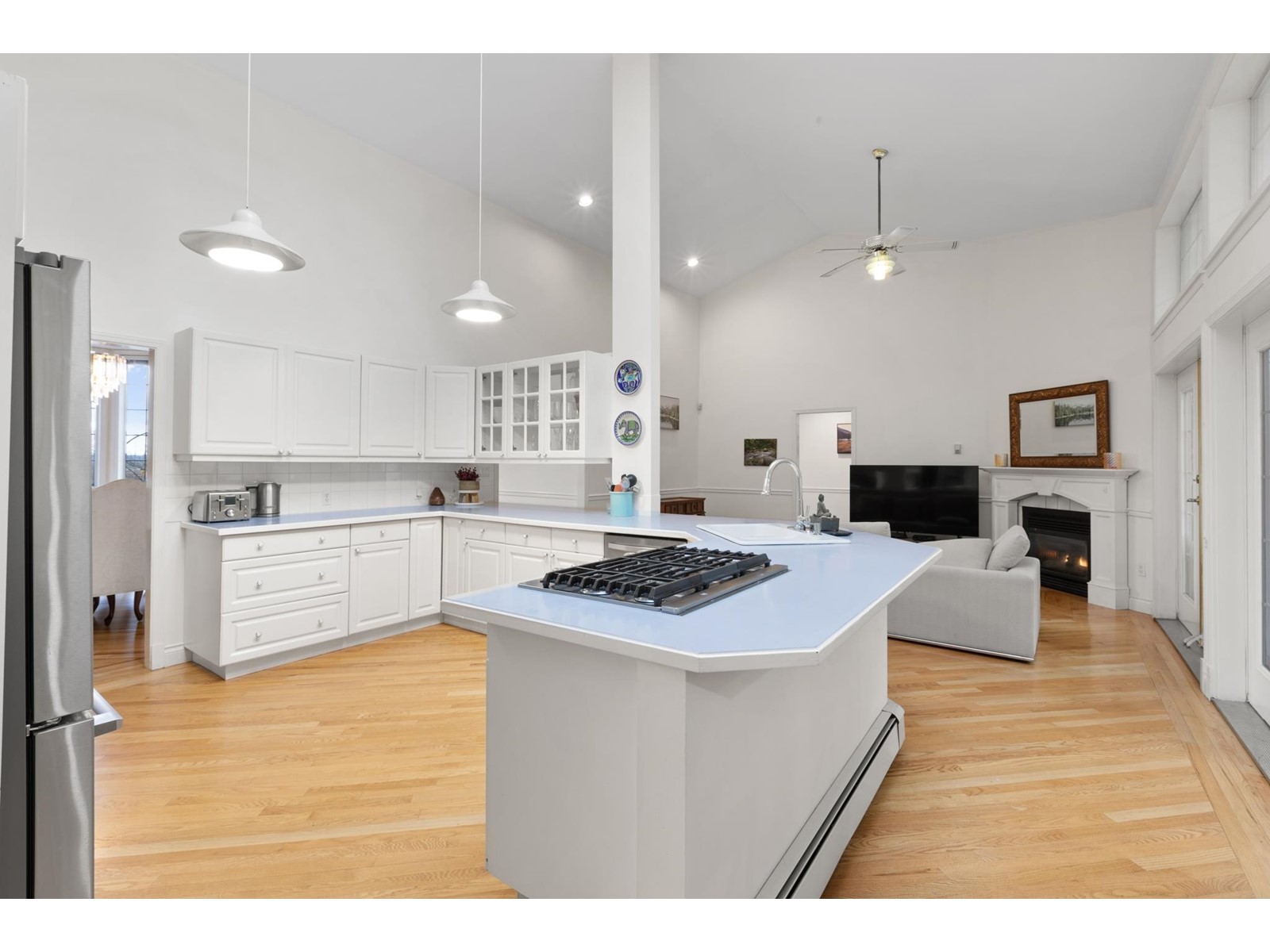 15186 73b Avenue, Surrey, British Columbia  V3S 8B7 - Photo 6 - R2972393