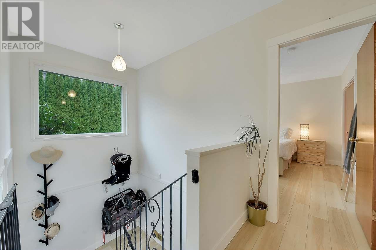 1206 Como Lake Avenue, Coquitlam, British Columbia  V3J 3N8 - Photo 20 - R2977216