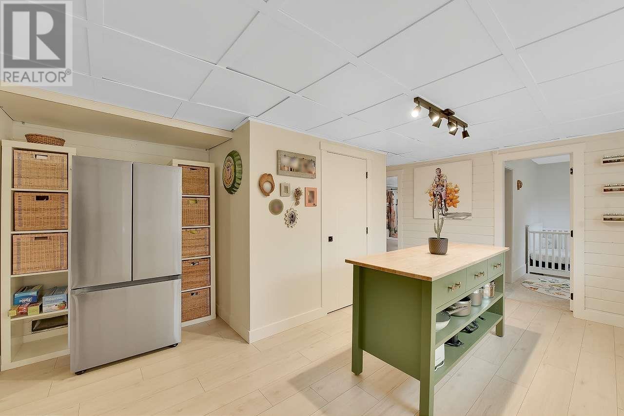 1206 Como Lake Avenue, Coquitlam, British Columbia  V3J 3N8 - Photo 24 - R2977216
