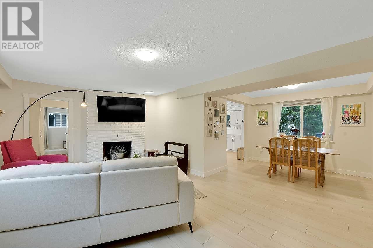 1206 Como Lake Avenue, Coquitlam, British Columbia  V3J 3N8 - Photo 28 - R2977216