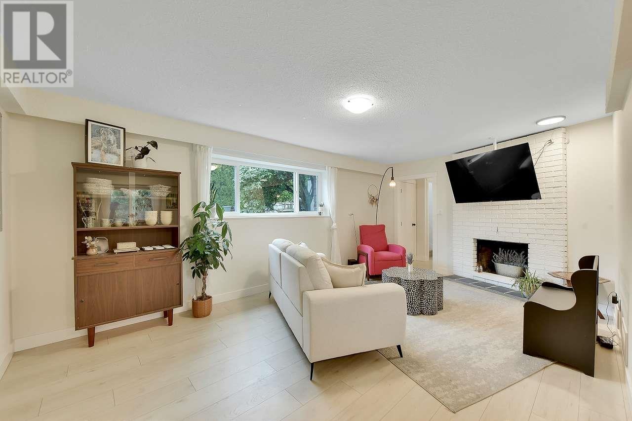 1206 Como Lake Avenue, Coquitlam, British Columbia  V3J 3N8 - Photo 27 - R2977216