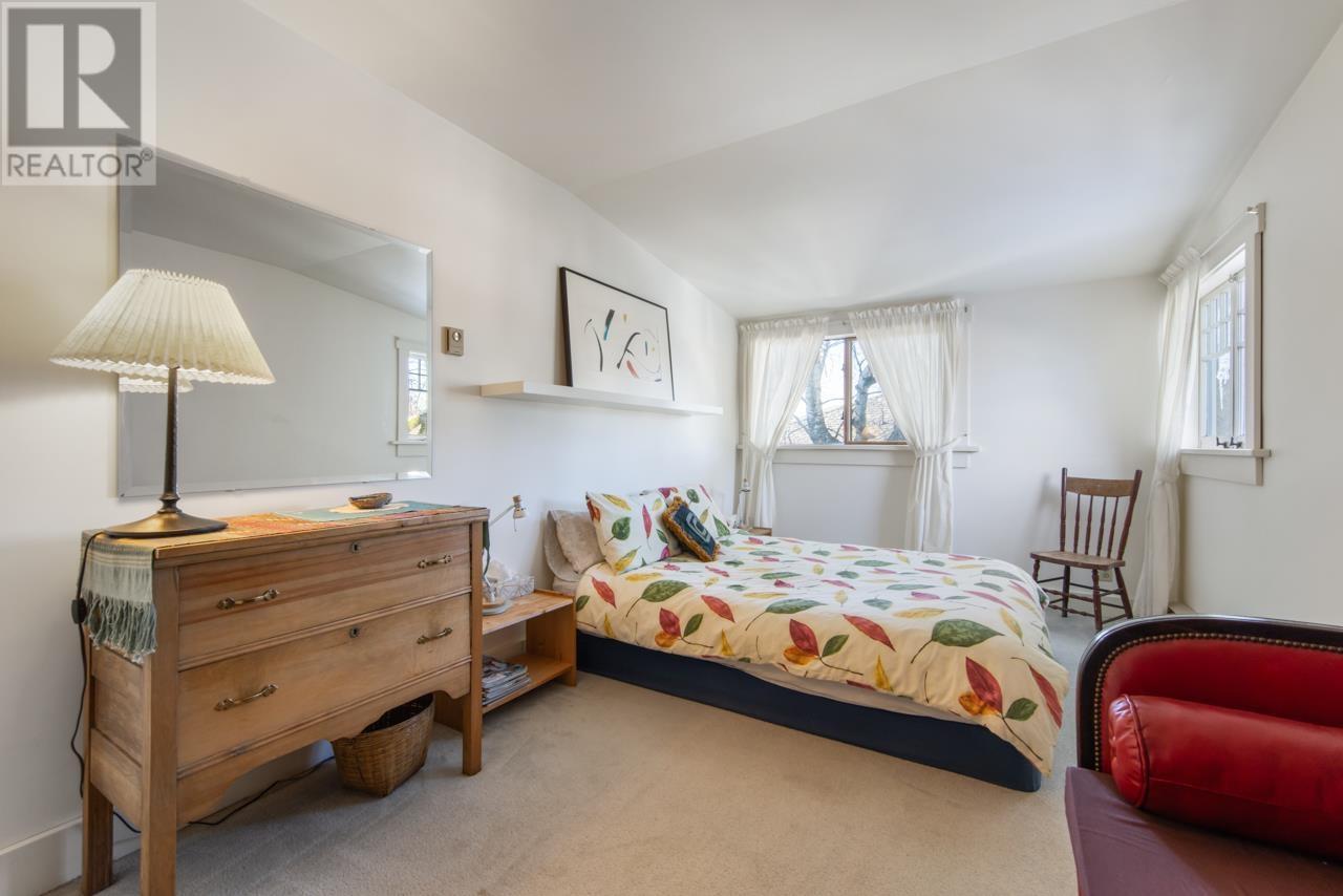 Listing Picture 17 of 32 : 396 E 47TH AVENUE, Vancouver / 溫哥華 - 魯藝地產 Yvonne Lu Group - MLS Medallion Club Member