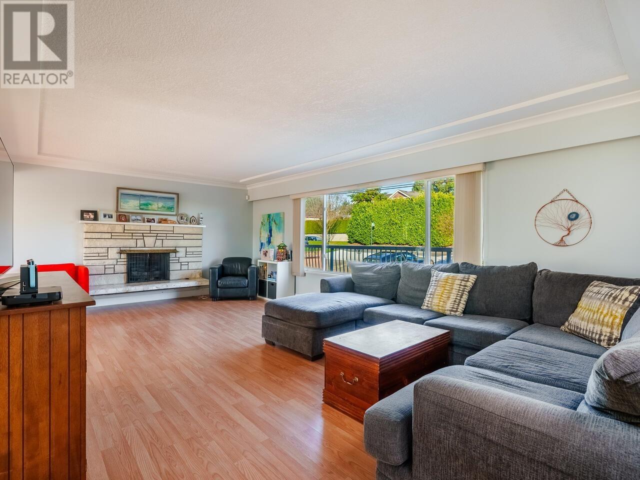 2171 Sperling Avenue, Burnaby, British Columbia  V5B 4K6 - Photo 5 - R2977608