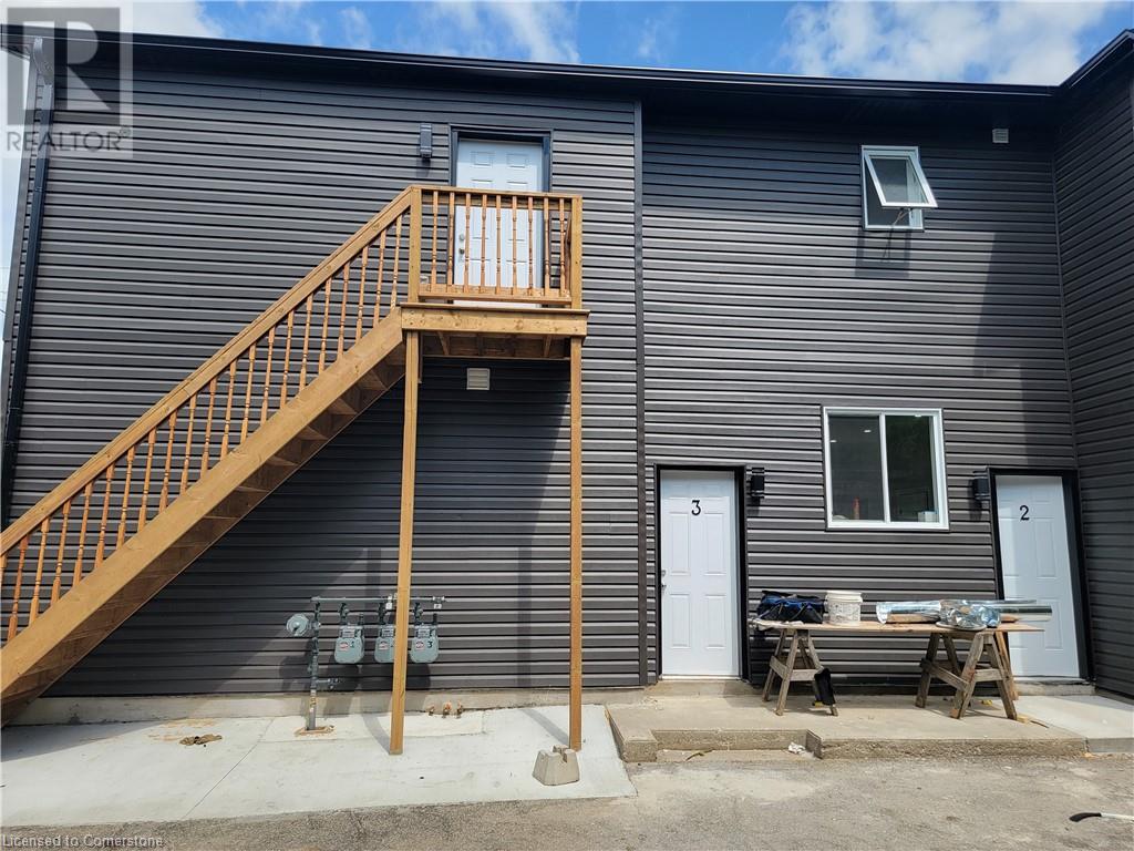 103 Peel Street, Brantford, Ontario  N3S 5M3 - Photo 4 - 40706339