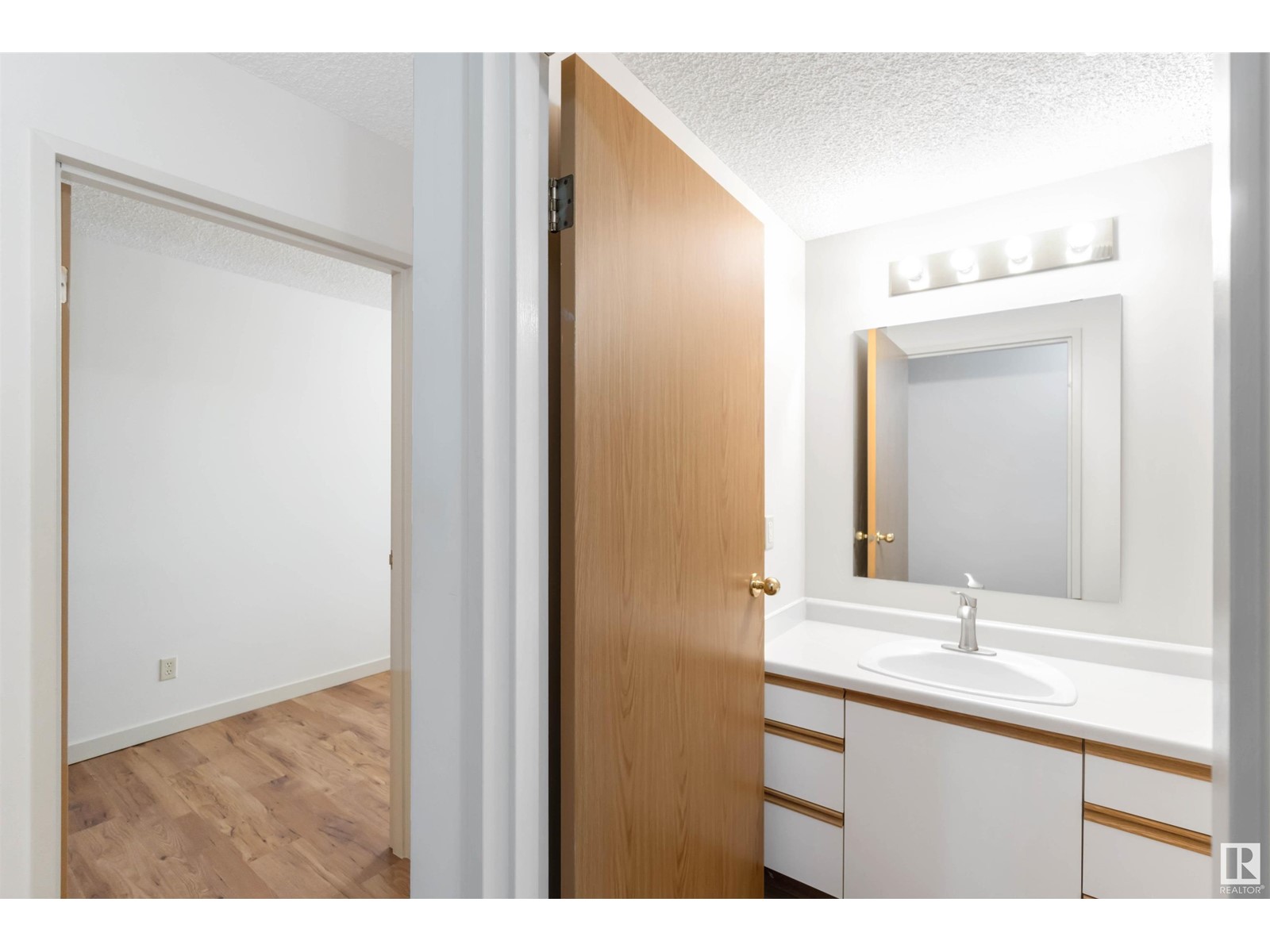 #205 4812 51 Av, Stony Plain, Alberta  T7Z 1P7 - Photo 6 - E4421901