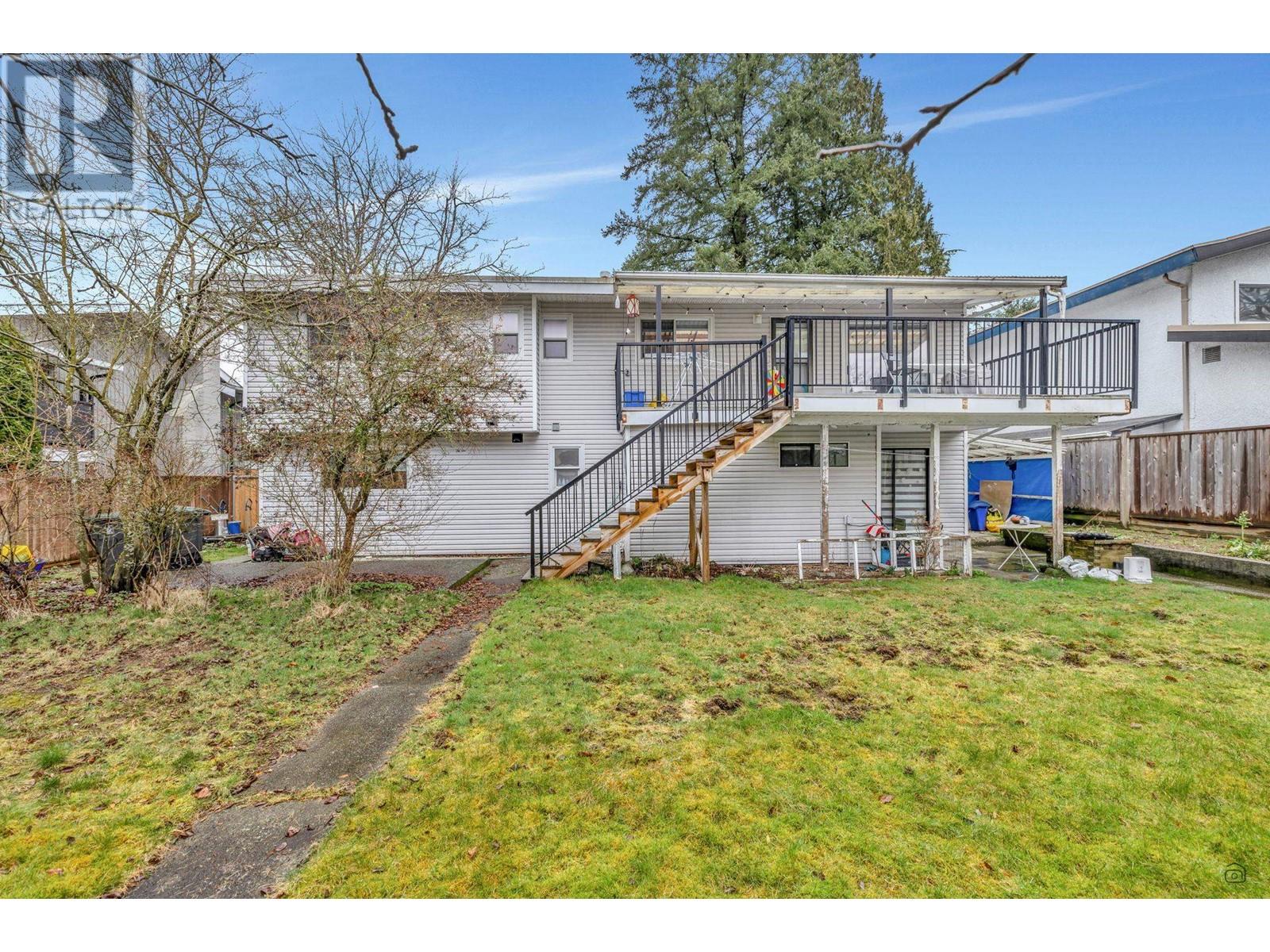 19536 118b Avenue, Pitt Meadows, British Columbia  V3Y 1L3 - Photo 19 - R2976284
