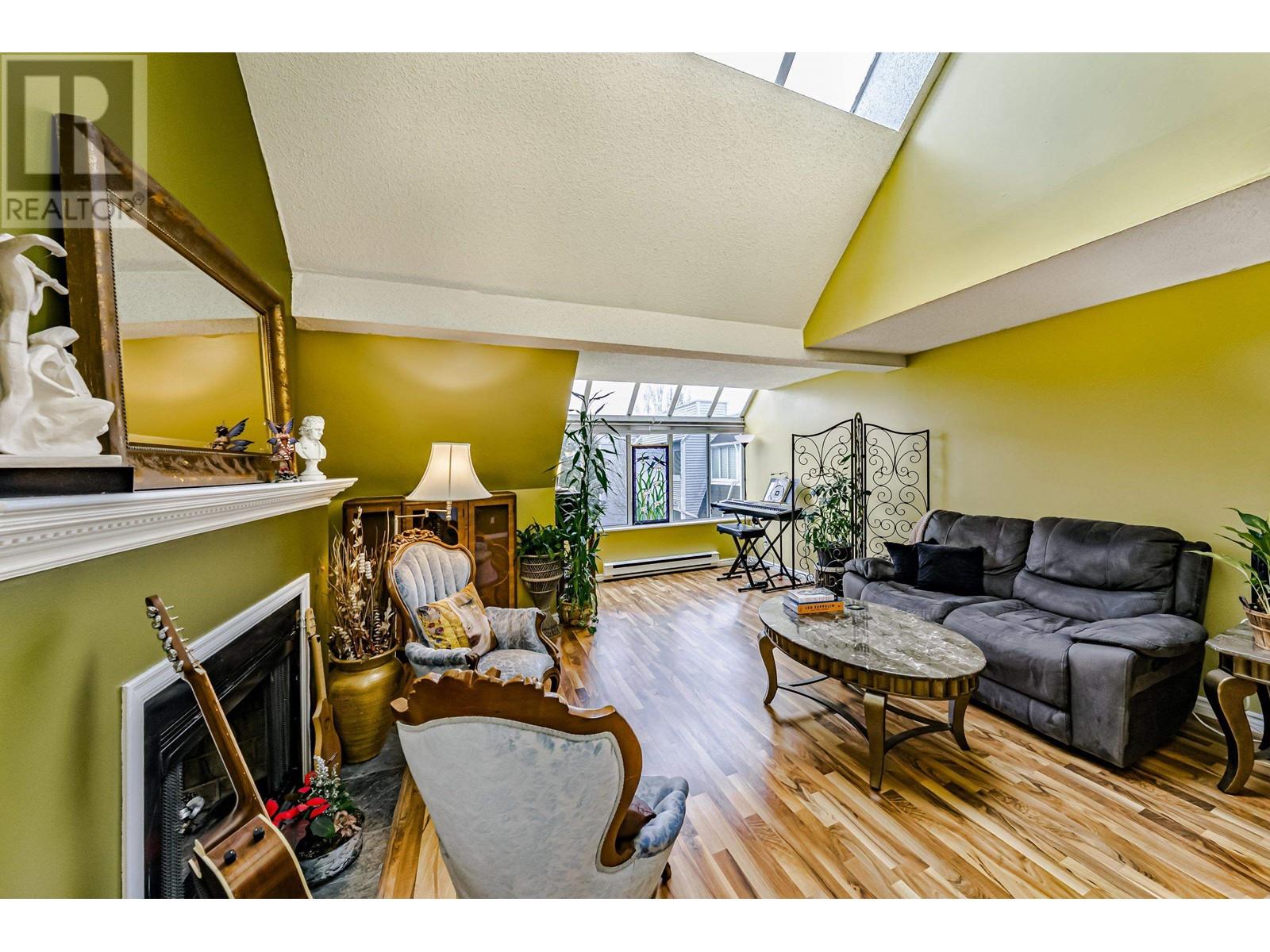 Listing Picture 10 of 38 : 323 7431 BLUNDELL ROAD, Richmond / 烈治文 - 魯藝地產 Yvonne Lu Group - MLS Medallion Club Member