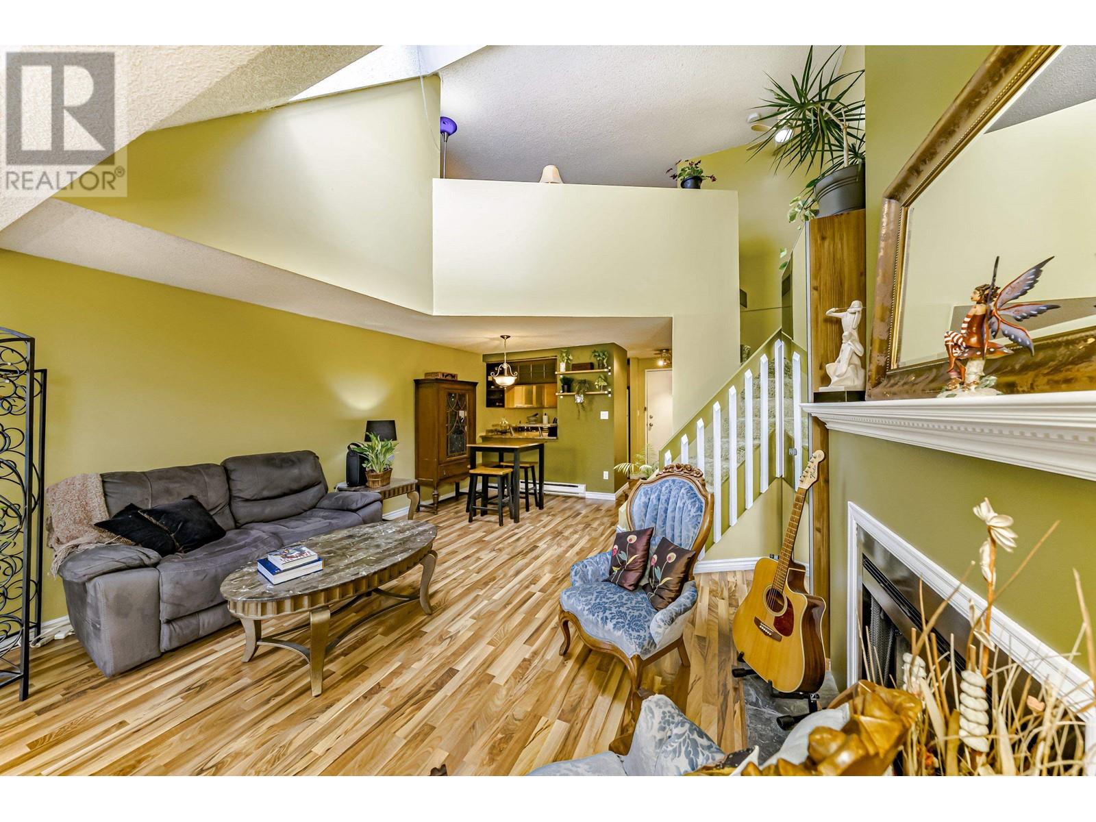 Listing Picture 14 of 38 : 323 7431 BLUNDELL ROAD, Richmond / 烈治文 - 魯藝地產 Yvonne Lu Group - MLS Medallion Club Member