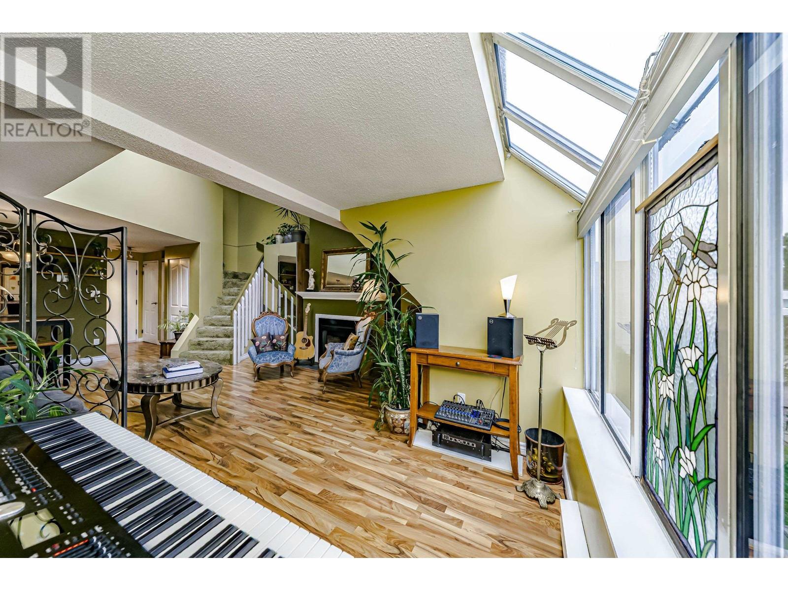 Listing Picture 12 of 38 : 323 7431 BLUNDELL ROAD, Richmond / 烈治文 - 魯藝地產 Yvonne Lu Group - MLS Medallion Club Member