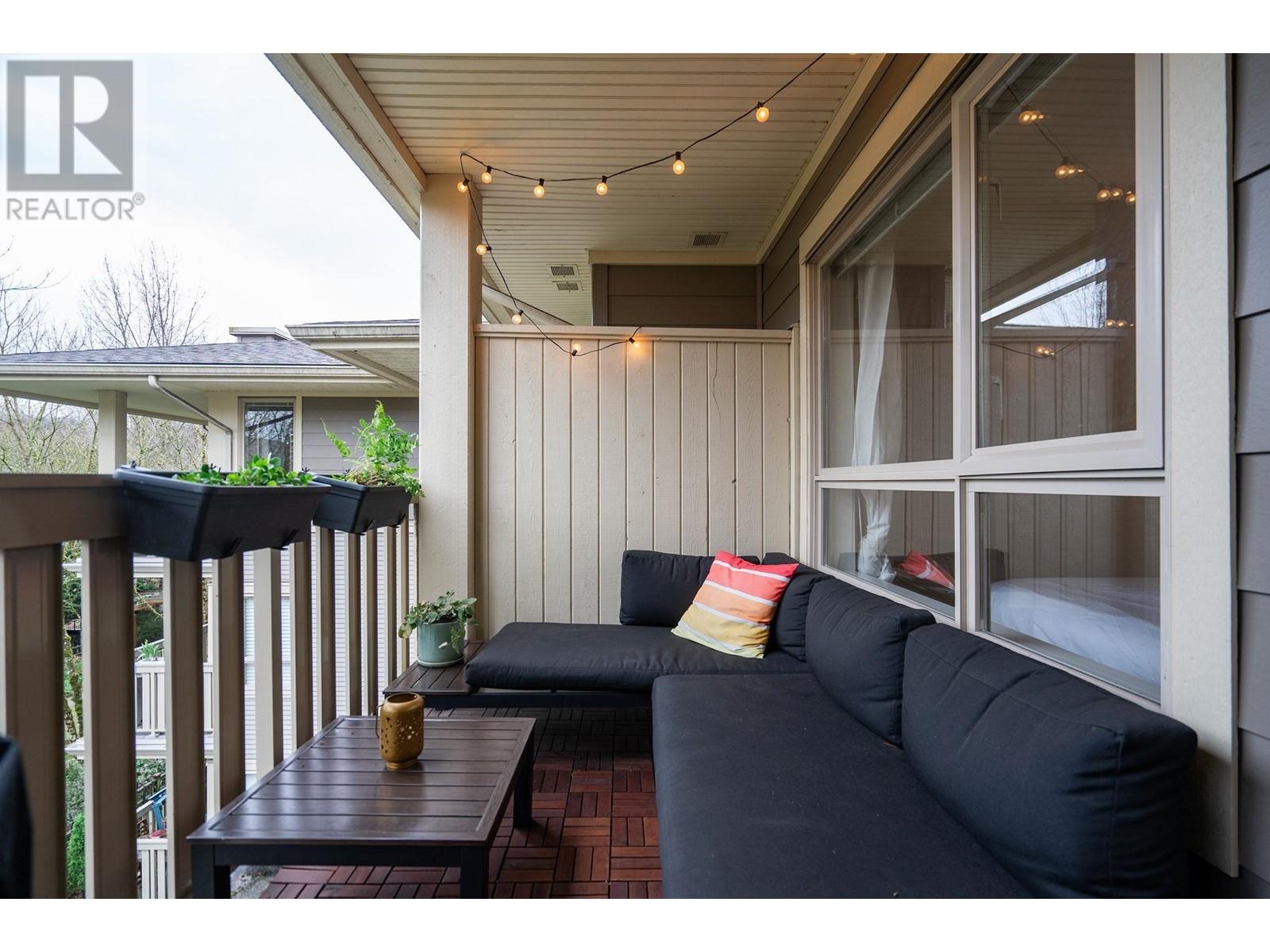 427 801 Klahanie Drive, Port Moody, British Columbia  V3H 5K4 - Photo 15 - R2975670