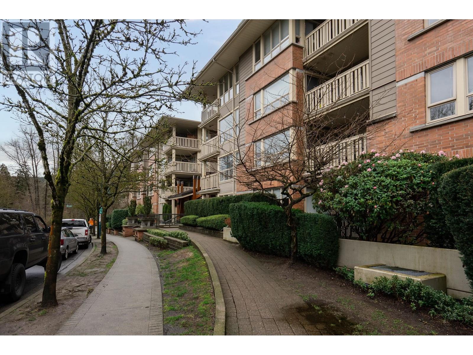 427 801 Klahanie Drive, Port Moody, British Columbia  V3H 5K4 - Photo 28 - R2975670