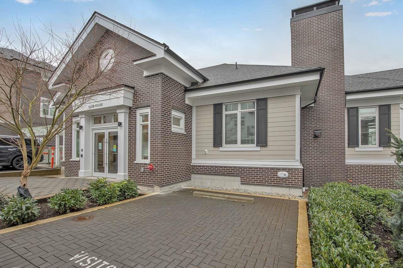 Property at 64 2070 OAK MEADOWS DRIVE image 3