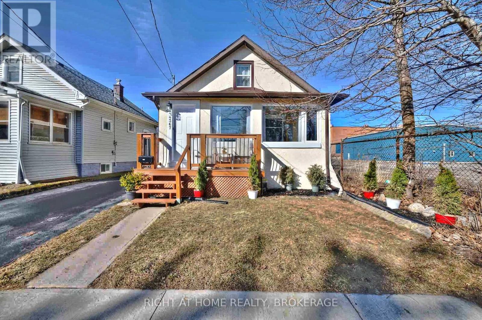 Property at 4367 HOMEWOOD AVENUE image 4