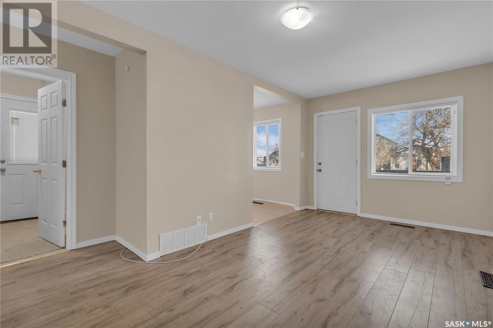 Property at 760 Rae STREET image 4