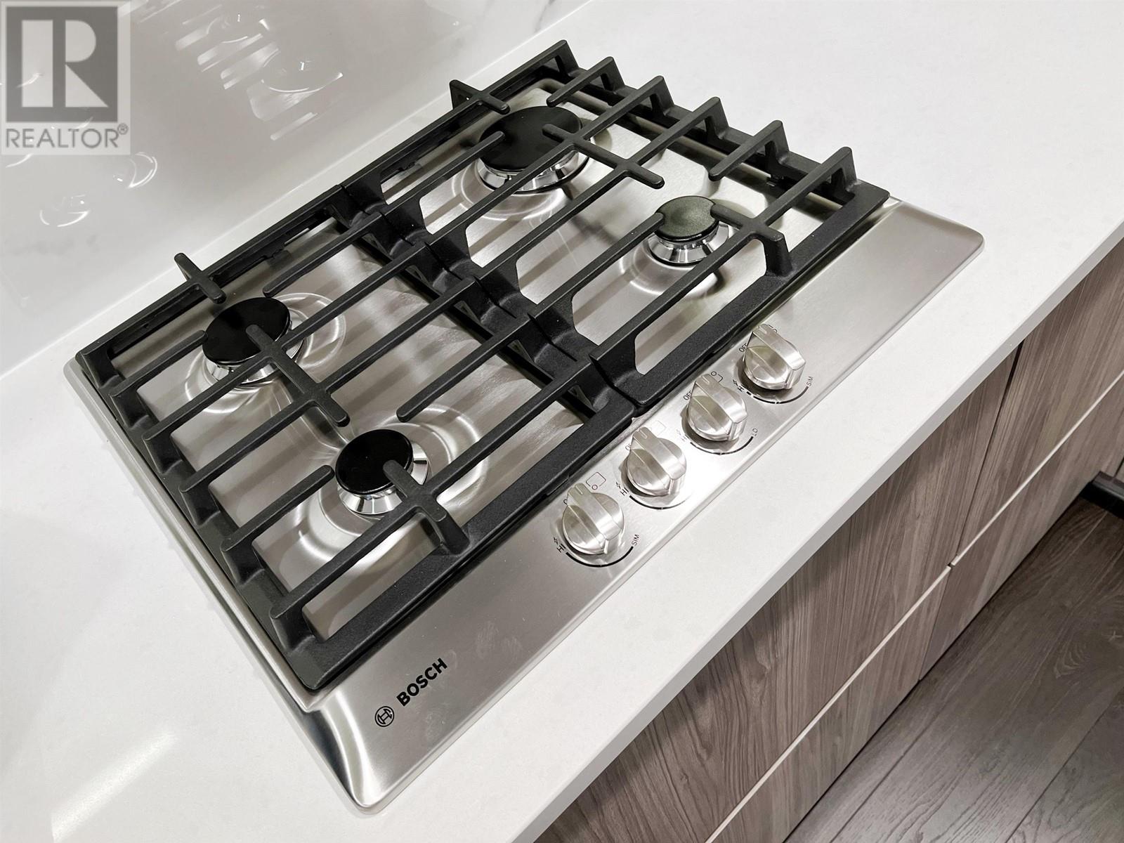 Listing Picture 8 of 21 : 1002 4880 LOUGHEED HIGHWAY, Burnaby / 本拿比 - 魯藝地產 Yvonne Lu Group - MLS Medallion Club Member