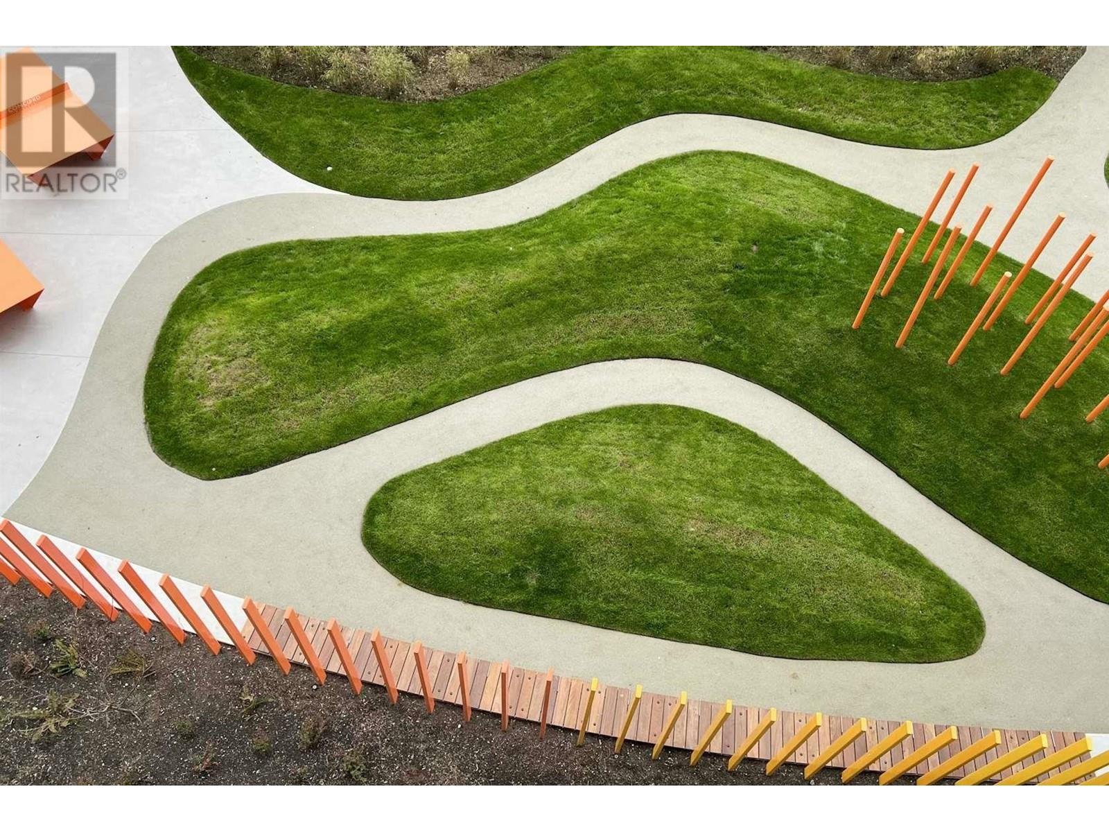 Listing Picture 17 of 21 : 1002 4880 LOUGHEED HIGHWAY, Burnaby / 本拿比 - 魯藝地產 Yvonne Lu Group - MLS Medallion Club Member