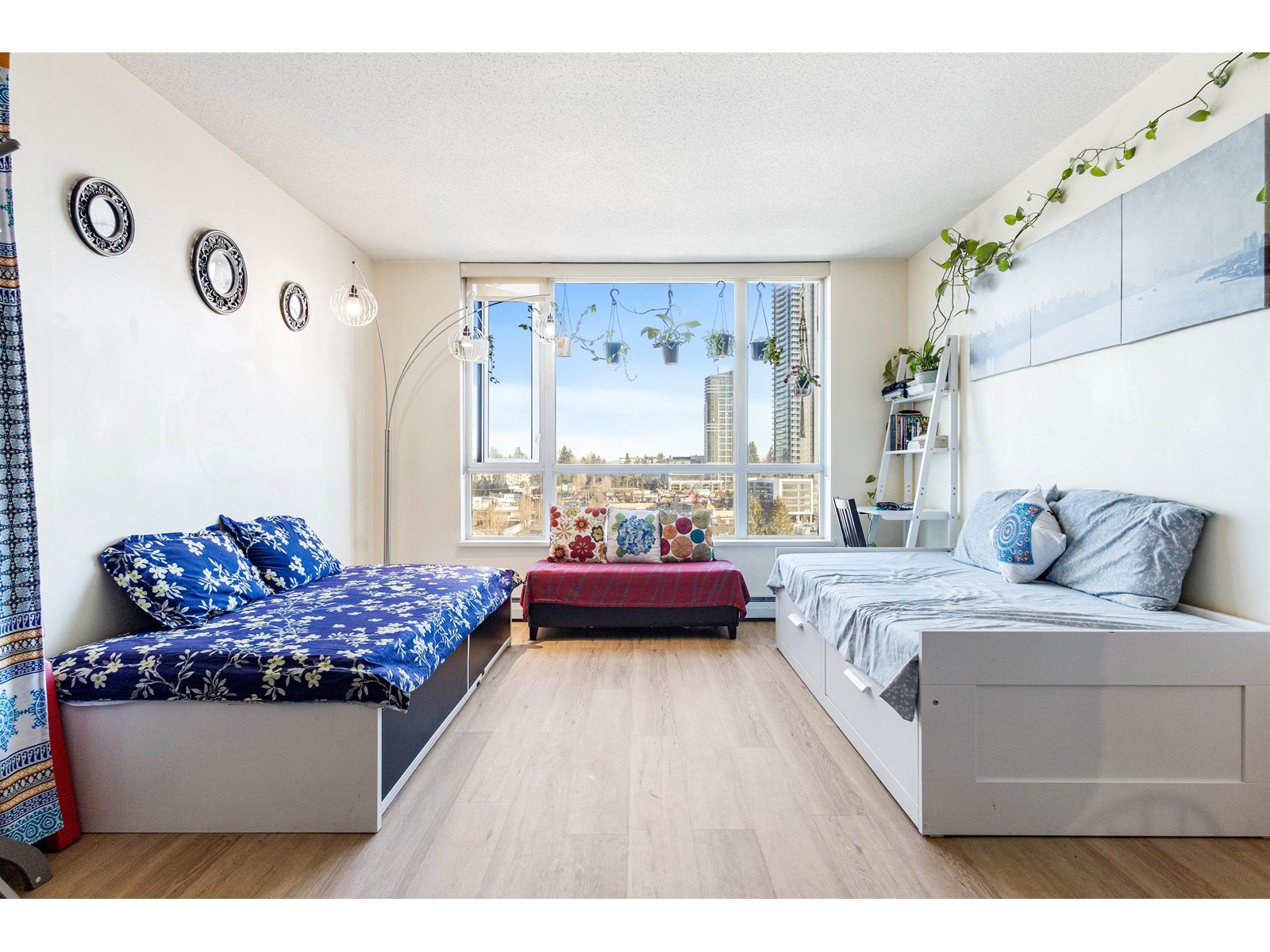 Property at 1211 10777 UNIVERSITY DRIVE image 3