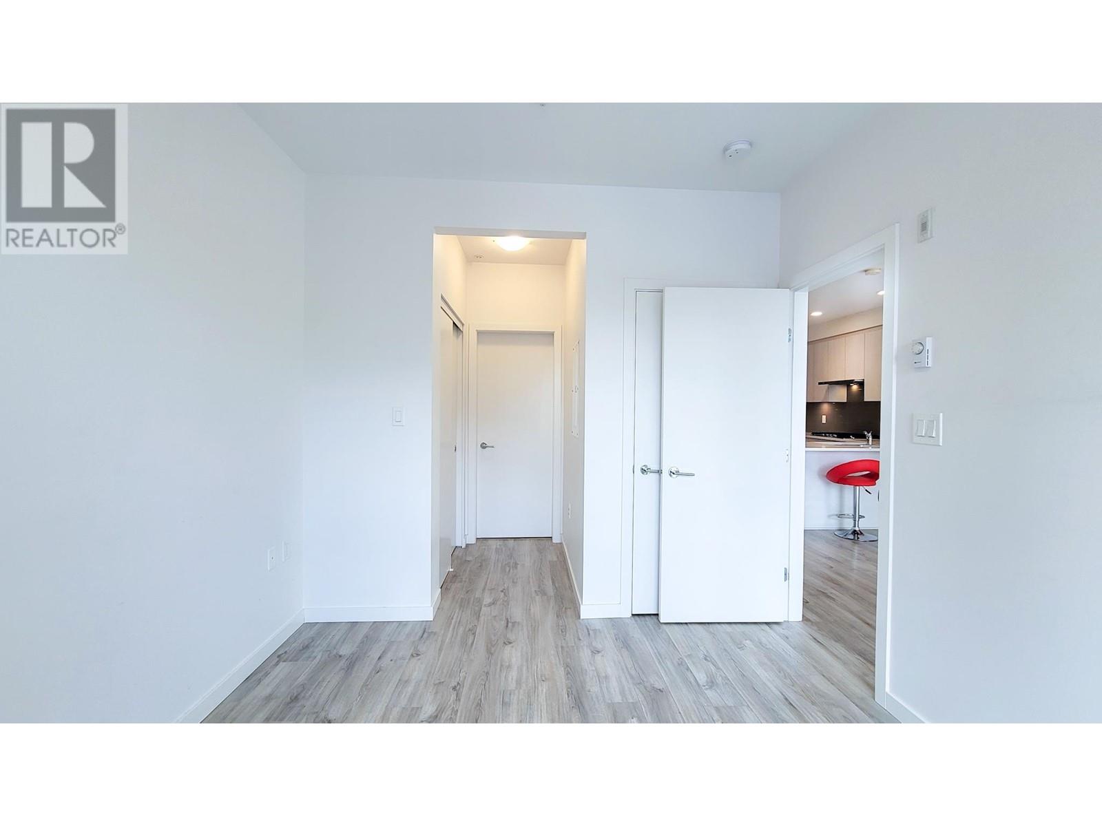 211 621 Regan Avenue, Coquitlam, British Columbia  V3J 0K1 - Photo 10 - R2977624