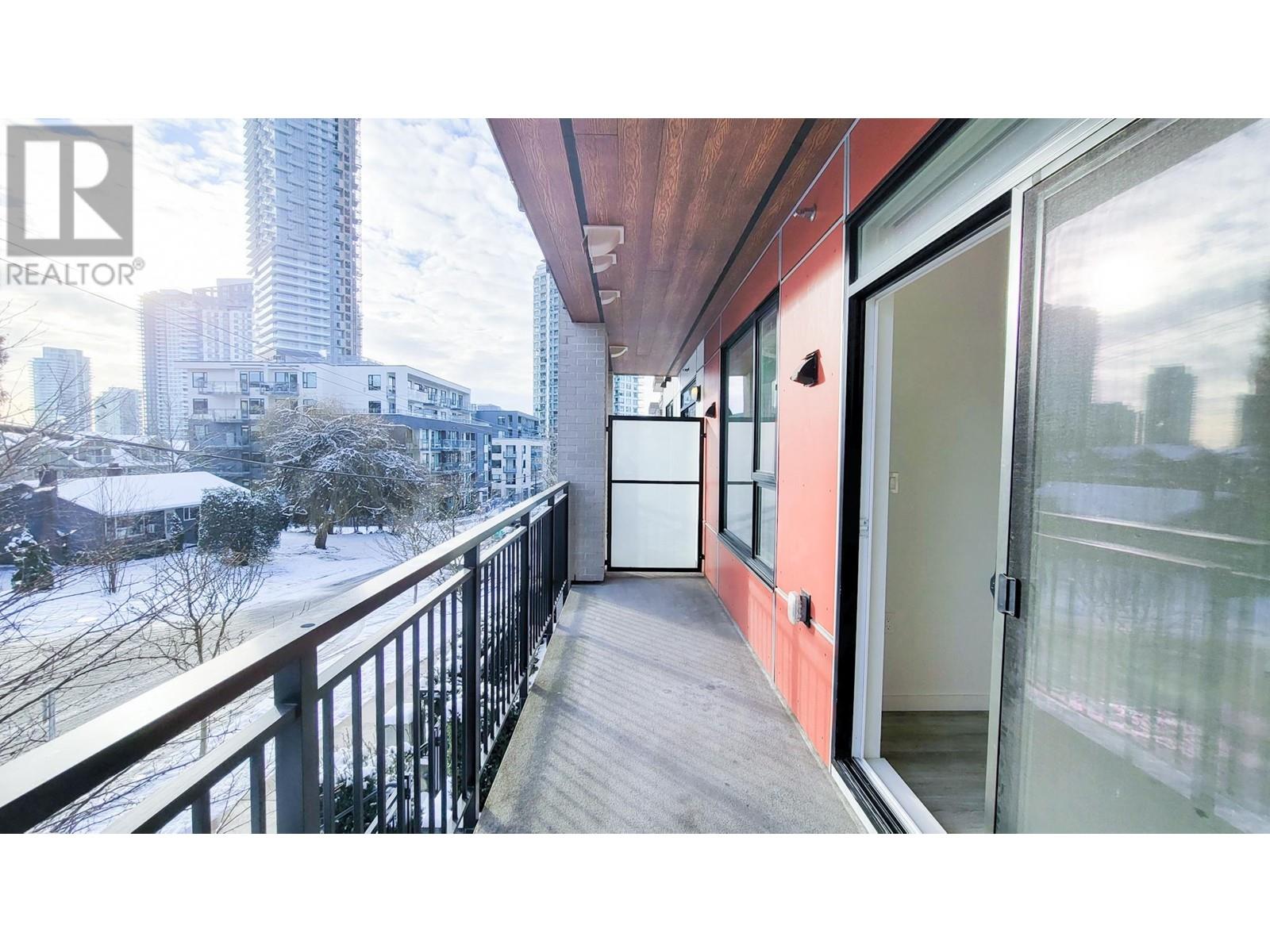 211 621 Regan Avenue, Coquitlam, British Columbia  V3J 0K1 - Photo 13 - R2977624