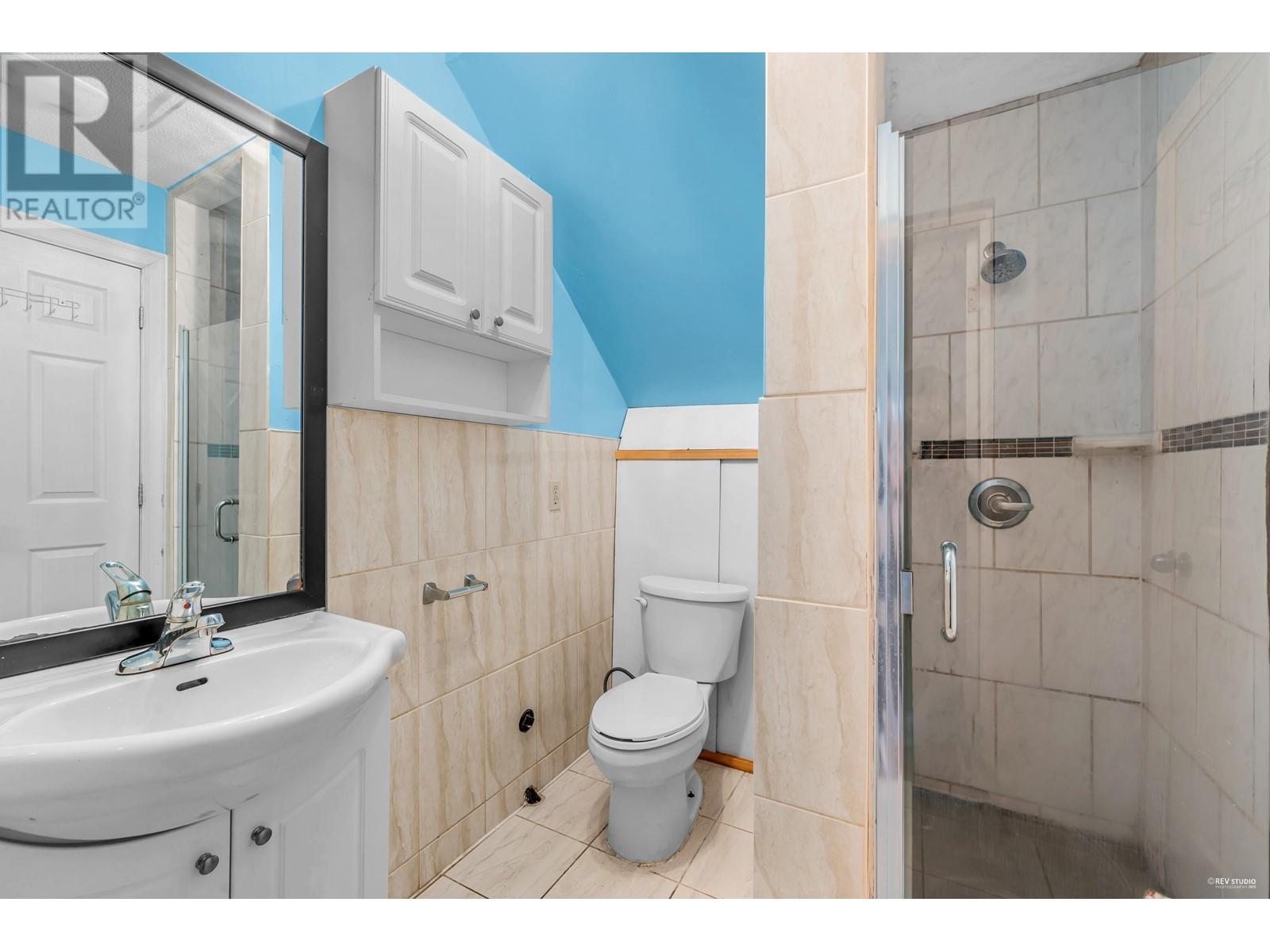 Listing Picture 23 of 35 : 1237 E 64TH AVENUE, Vancouver / 溫哥華 - 魯藝地產 Yvonne Lu Group - MLS Medallion Club Member