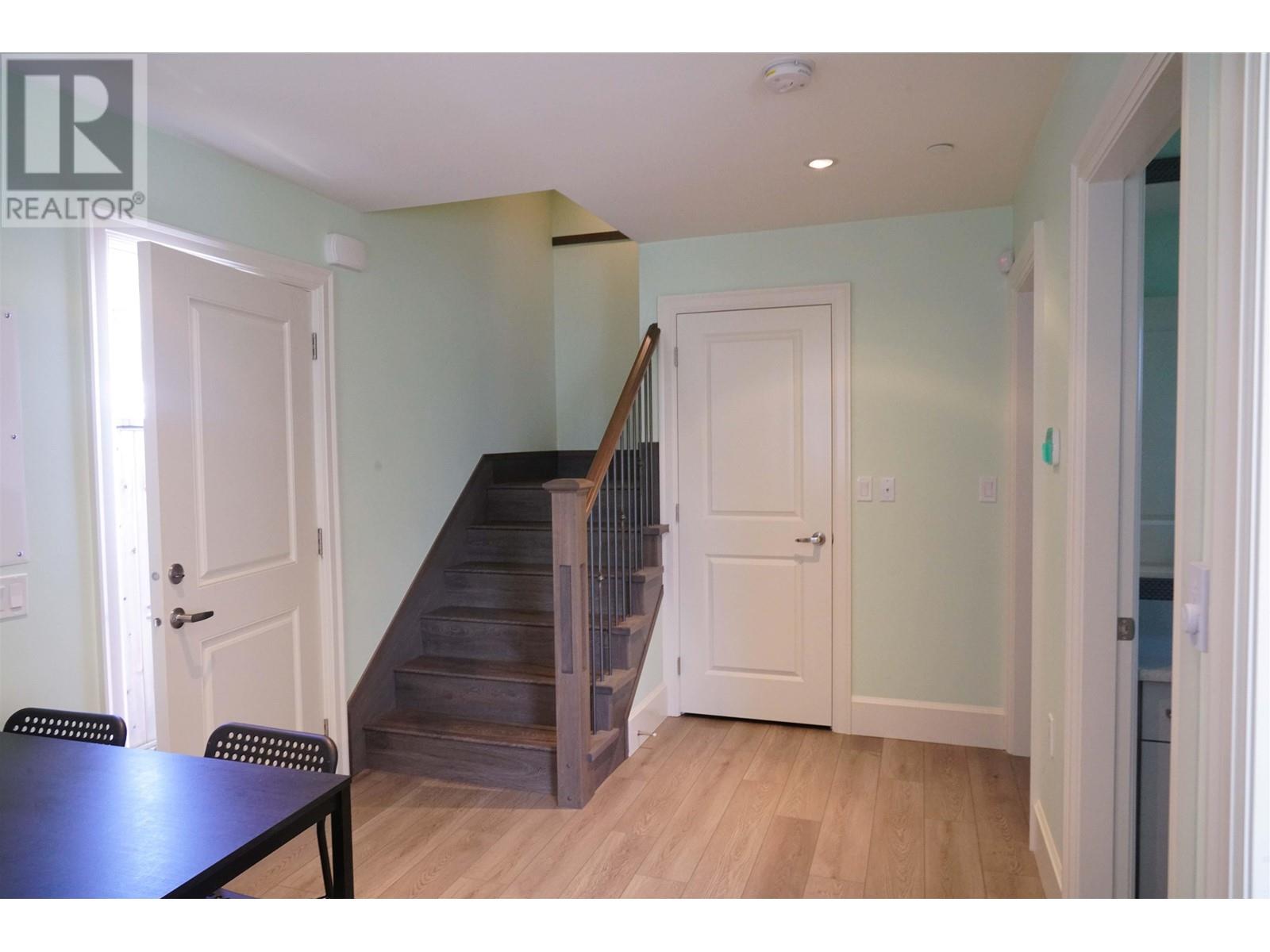 5x 51st Avenue, Vancouver, British Columbia  V5X 1B9 - Photo 7 - R2977634