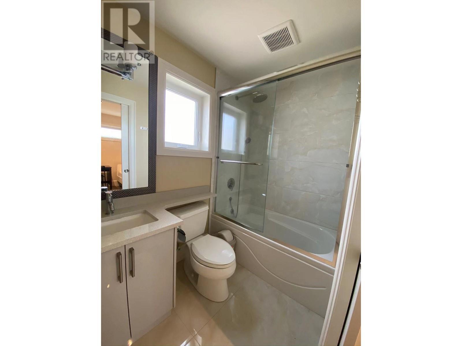 5x 51st Avenue, Vancouver, British Columbia  V5X 1B9 - Photo 8 - R2977634