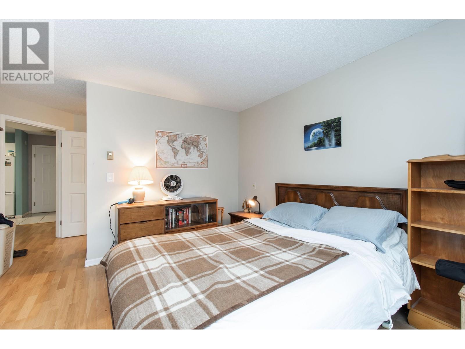 201 2800 Chesterfield Avenue, North Vancouver, British Columbia  V7N 4M1 - Photo 17 - R2977564