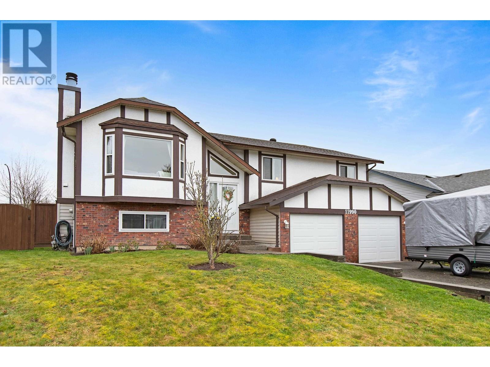 11990 Meadowlark Drive, Maple Ridge, British Columbia  V2X 9M1 - Photo 1 - R2977528