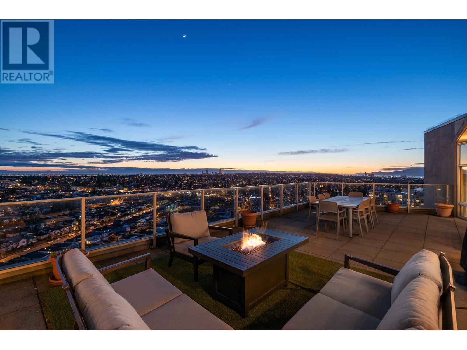 Ph3 4815 Eldorado Mews, Vancouver, British Columbia  V5R 0B2 - Photo 15 - R2974522