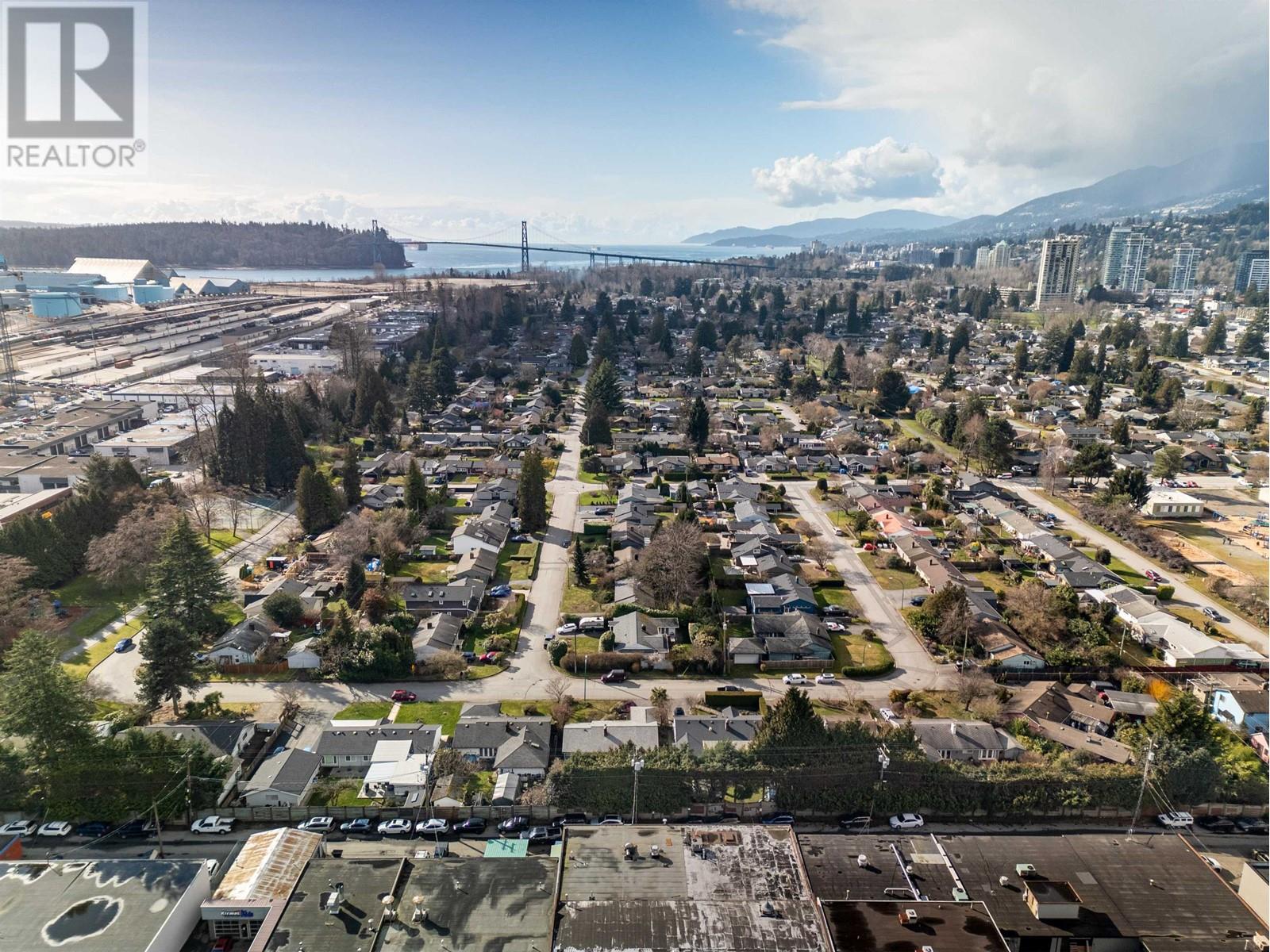1202 Pinewood Crescent, North Vancouver, British Columbia  V7P 1E9 - Photo 20 - R2976882