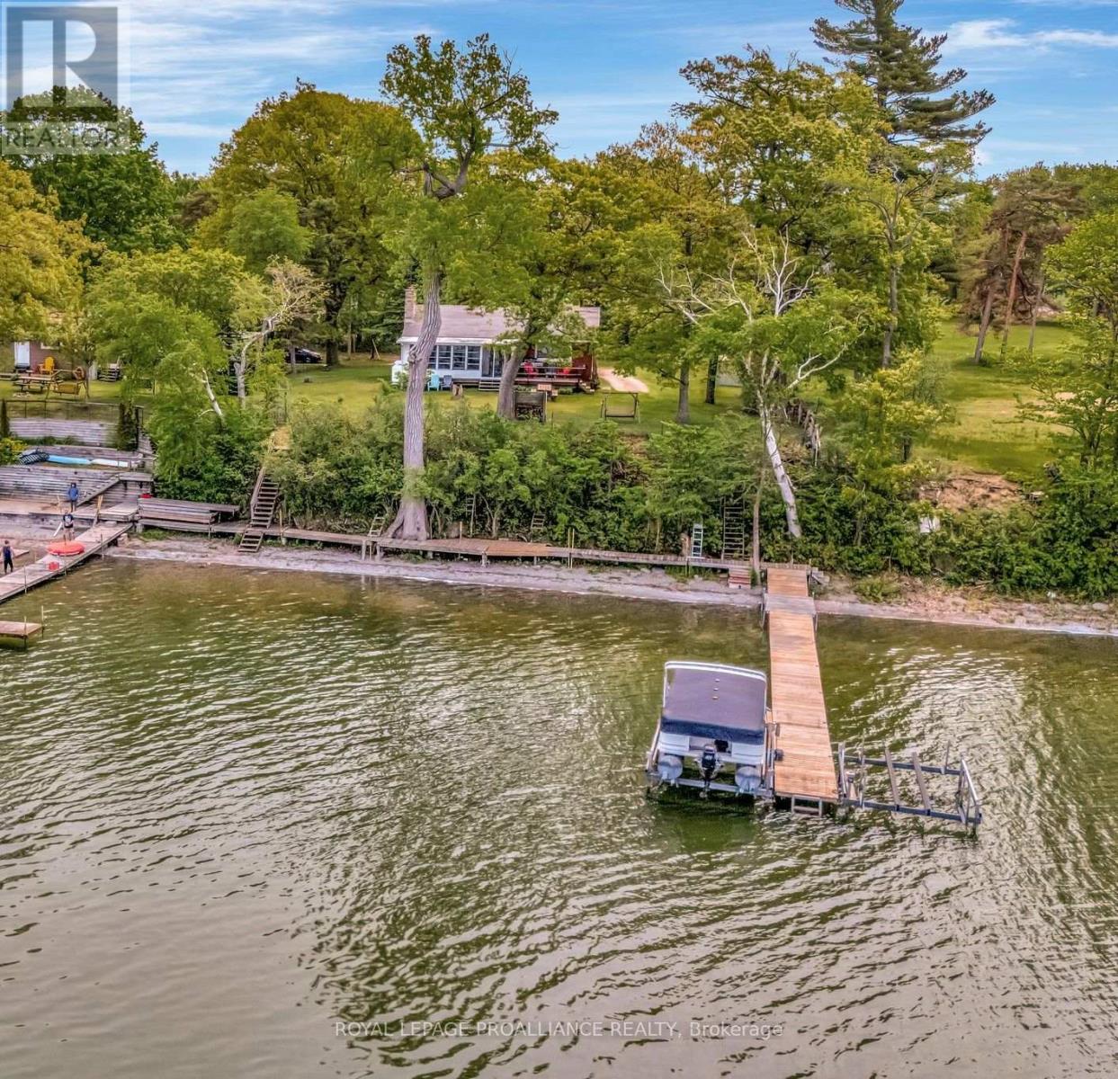40 Mayne Lane, Prince Edward County (Hallowell Ward), Ontario  K0K 2T0 - Photo 1 - X12018177