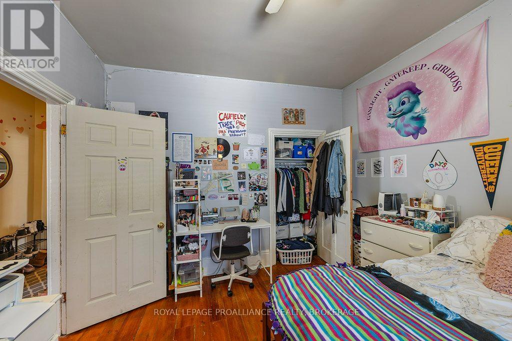 28 Pembroke Street, Kingston, Ontario  K7L 4N5 - Photo 16 - X12018001