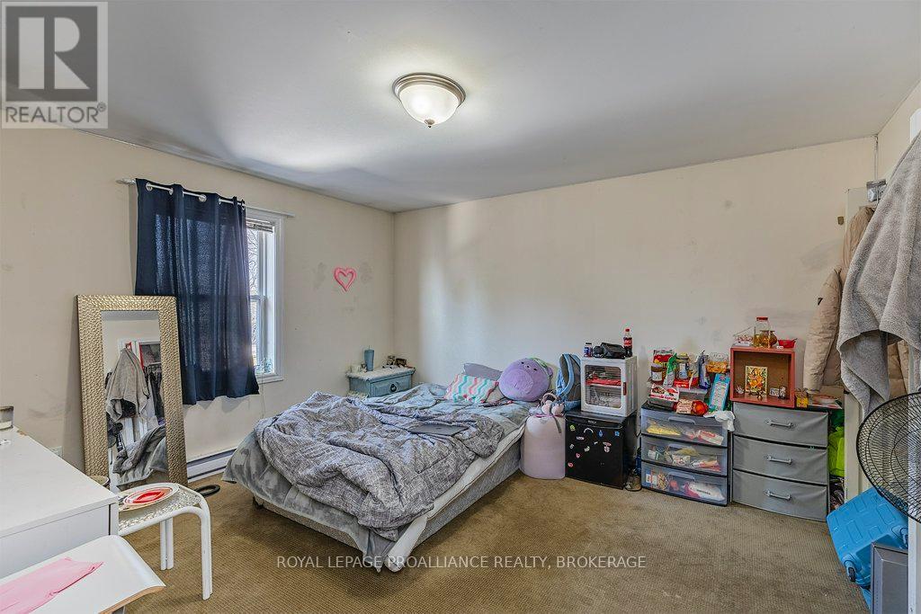 28 Pembroke Street, Kingston, Ontario  K7L 4N5 - Photo 26 - X12018001