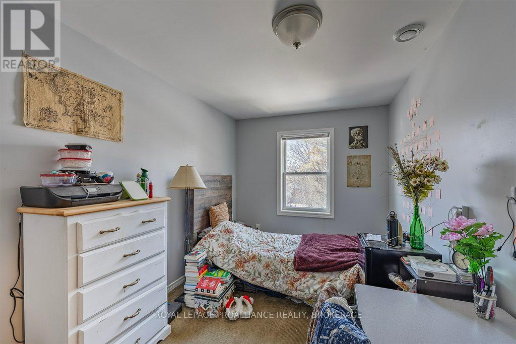 28 Pembroke Street, Kingston, Ontario  K7L 4N5 - Photo 30 - X12018001